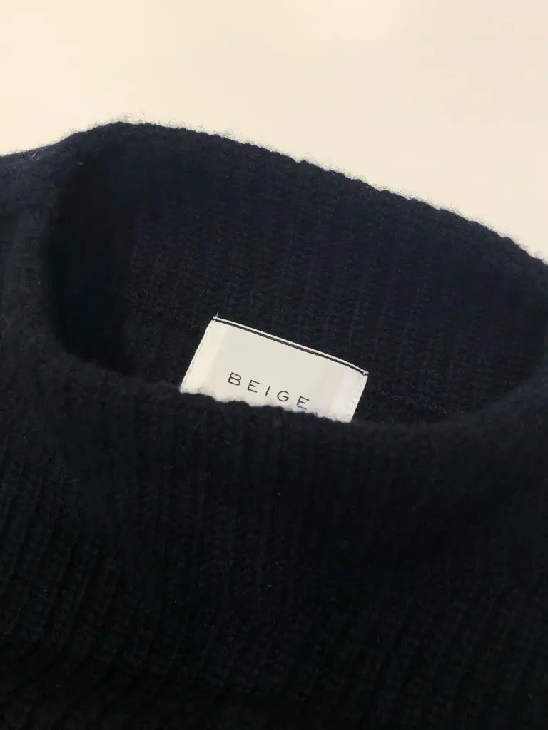 BEIGE， 藤木 コーディネート画像