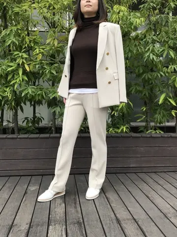 BEIGE， 宮坂 コーディネート画像