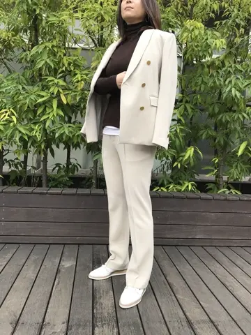 BEIGE， 宮坂 コーディネート画像