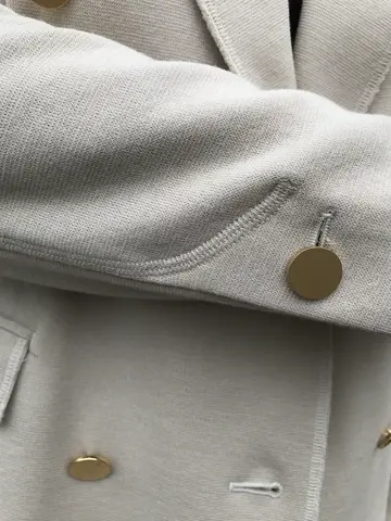 BEIGE， 宮坂 コーディネート画像