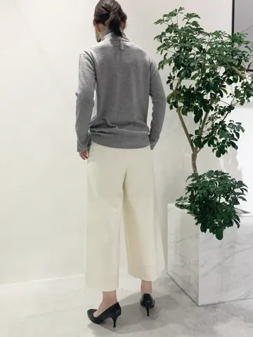 BEIGE， 小泉 コーディネート画像