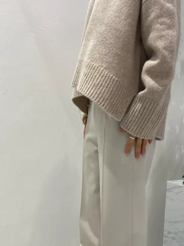 BEIGE， R.A コーディネート画像