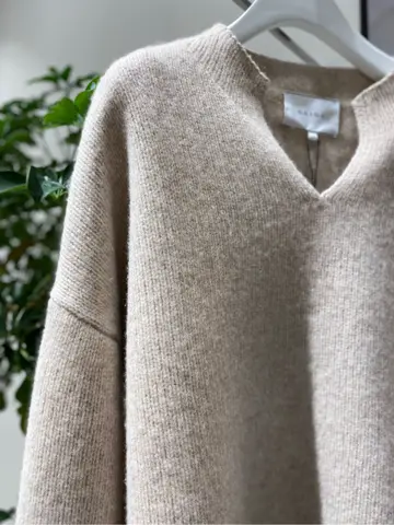 BEIGE， R.A コーディネート画像