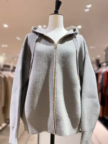 BEIGE， スタッフ コーディネート画像