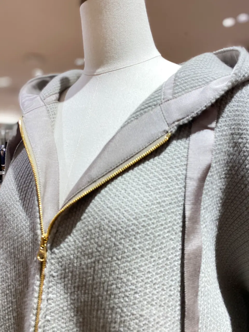 BEIGE， スタッフ コーディネート画像