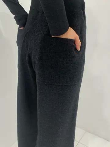 BEIGE， アライ コーディネート画像