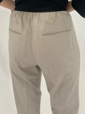 BEIGE， アライ コーディネート画像