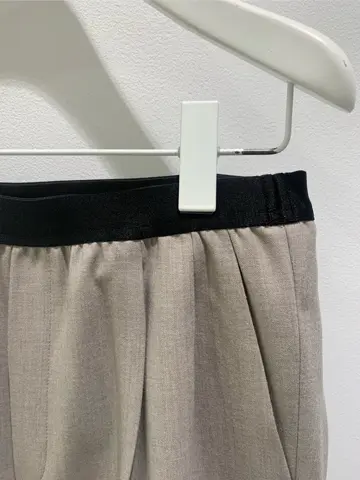 BEIGE， アライ コーディネート画像