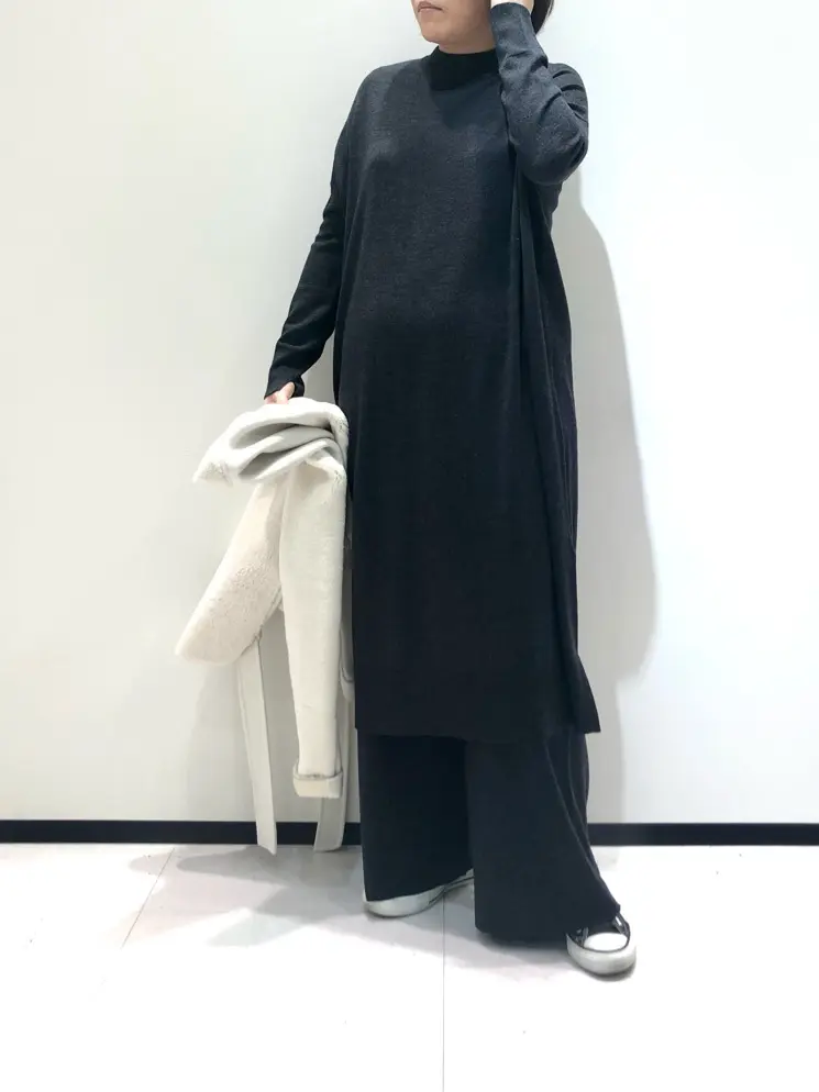 BEIGE， 藤木 コーディネート画像