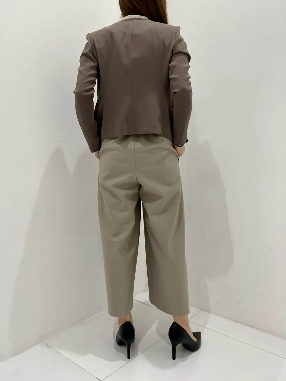 BEIGE， 田村 コーディネート画像