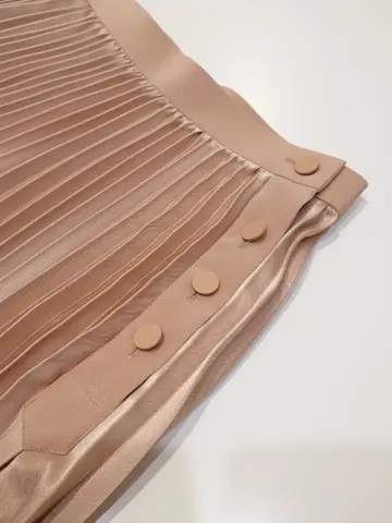 BEIGE， 前田 コーディネート画像