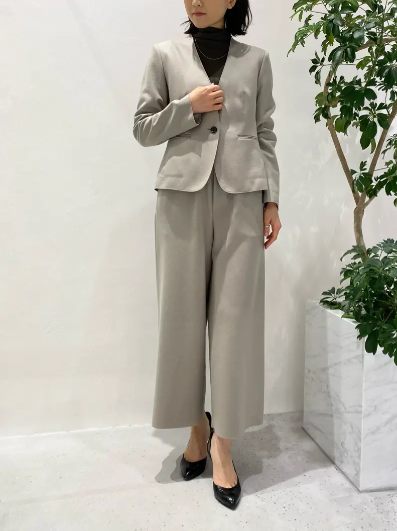 BEIGE， R.A コーディネート画像