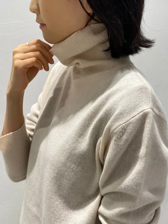 BEIGE， R.A コーディネート画像