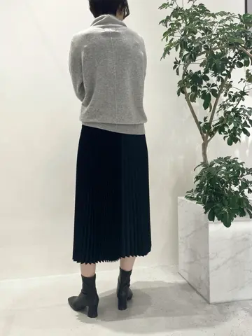 BEIGE， 小泉 コーディネート画像