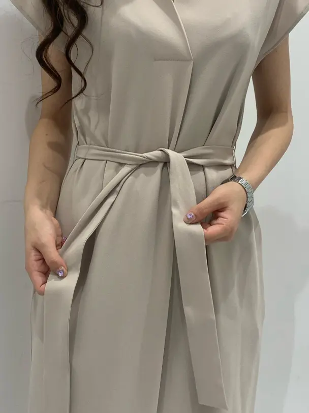 BEIGE， アライ コーディネート画像