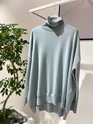 BEIGE， R.A コーディネート画像