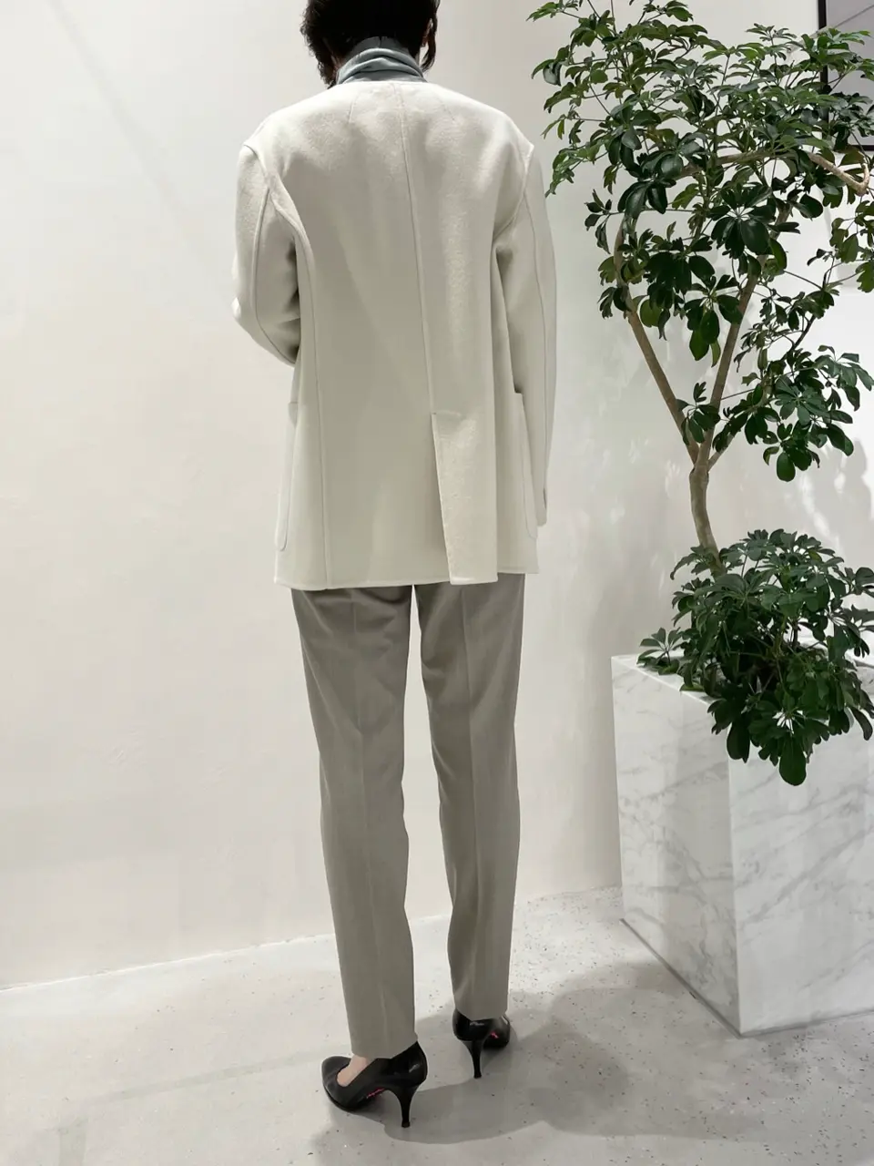 BEIGE， 小泉 コーディネート画像