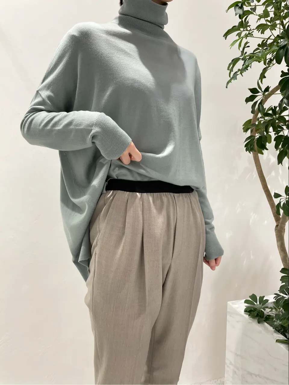 BEIGE， 小泉 コーディネート画像