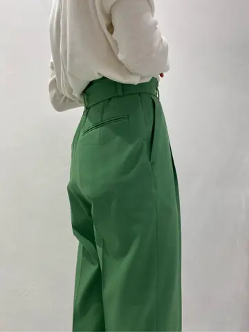 BEIGE， R.A コーディネート画像