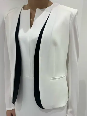 BEIGE， アライ コーディネート画像