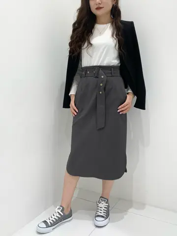 BEIGE， アライ コーディネート画像