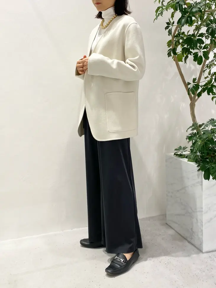 BEIGE， R.A コーディネート画像