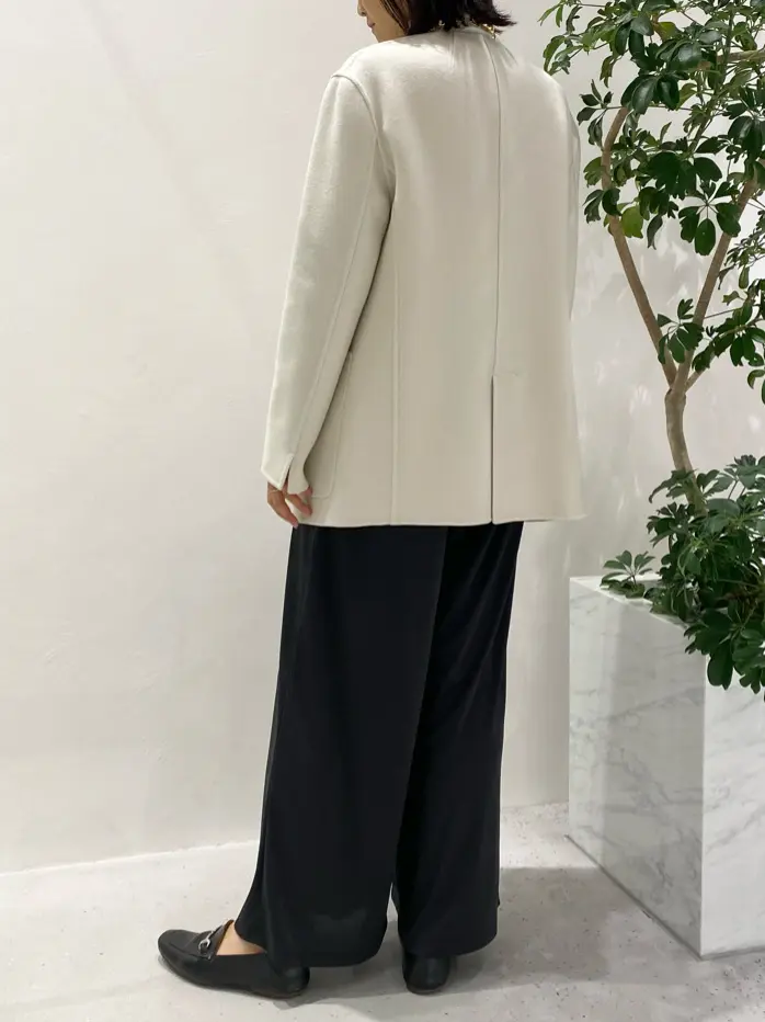 BEIGE， R.A コーディネート画像