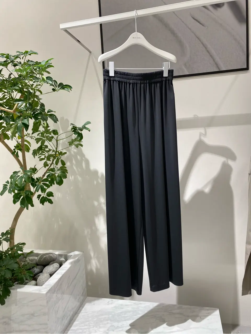 BEIGE， R.A コーディネート画像