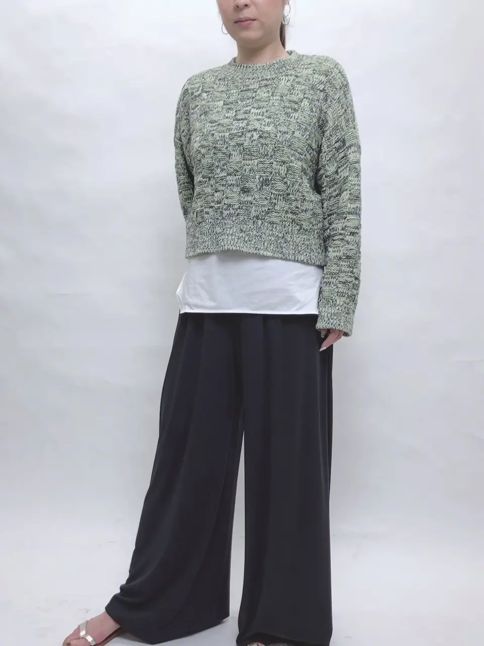  宮坂 コーディネート画像