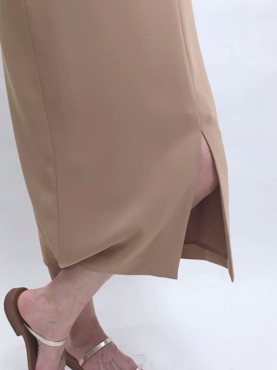 BEIGE， 宮坂 コーディネート画像