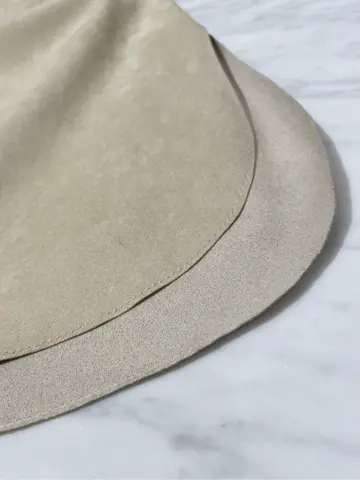 BEIGE， 小泉 コーディネート画像