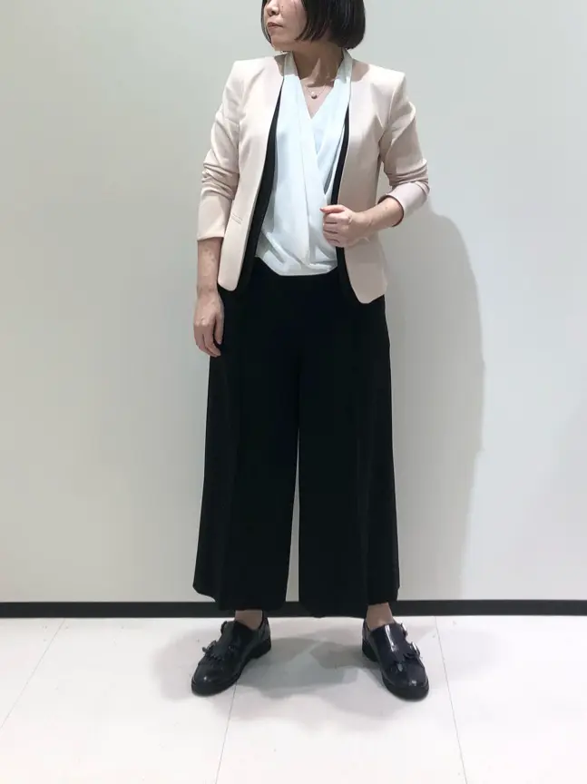 BEIGE， 藤木 コーディネート画像