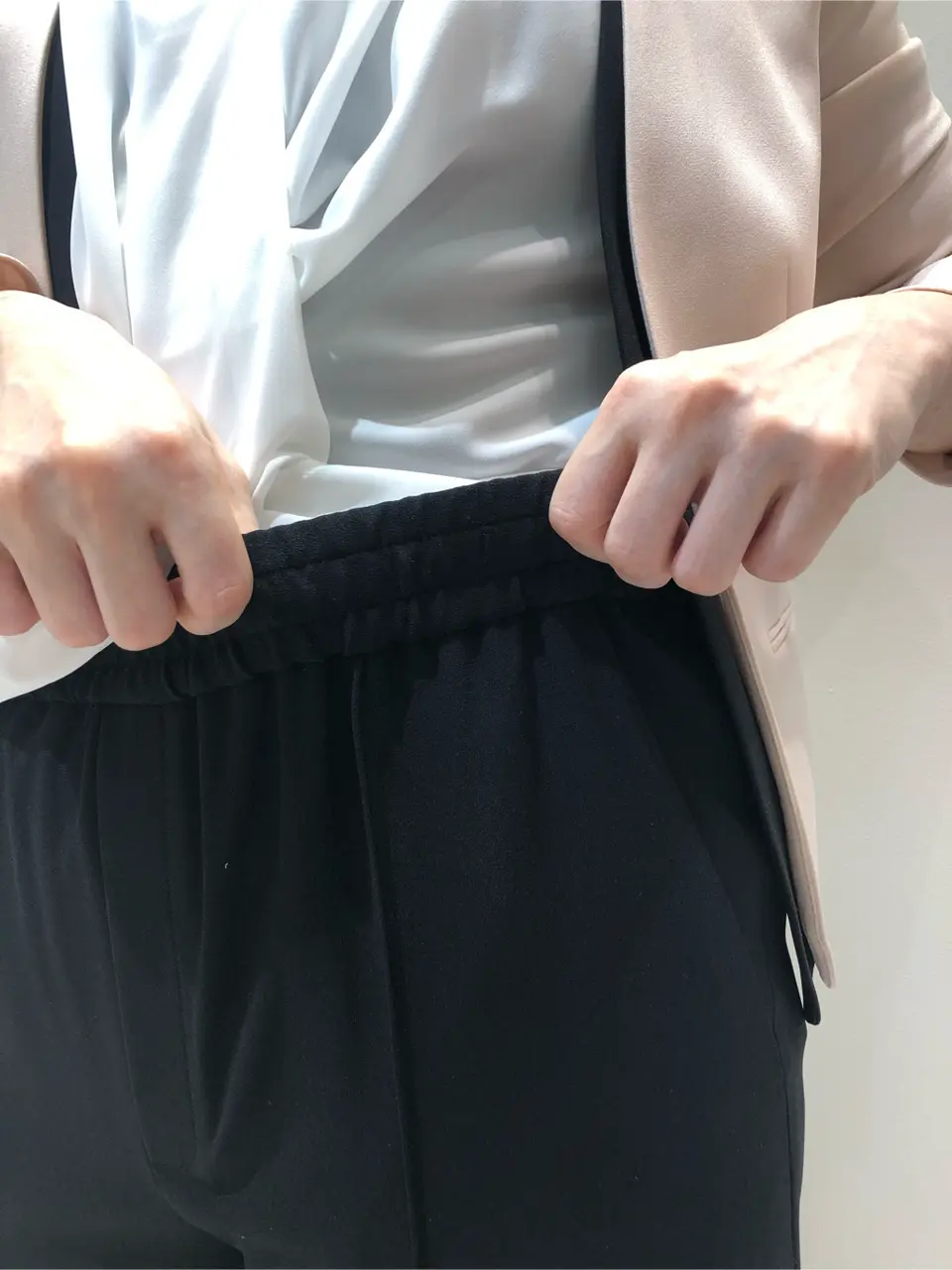 BEIGE， 藤木 コーディネート画像