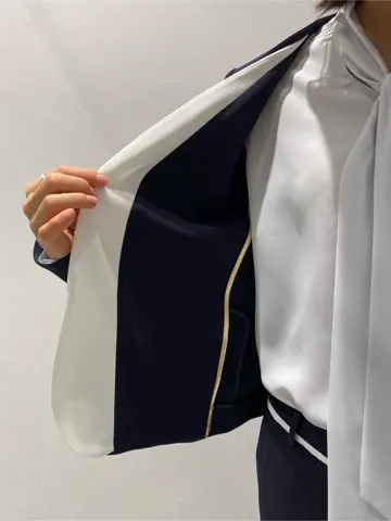 BEIGE， R.A コーディネート画像