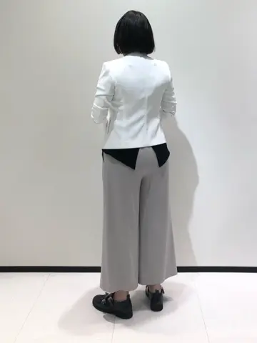 BEIGE， 藤木 コーディネート画像