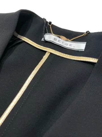 BEIGE， 藤木 コーディネート画像