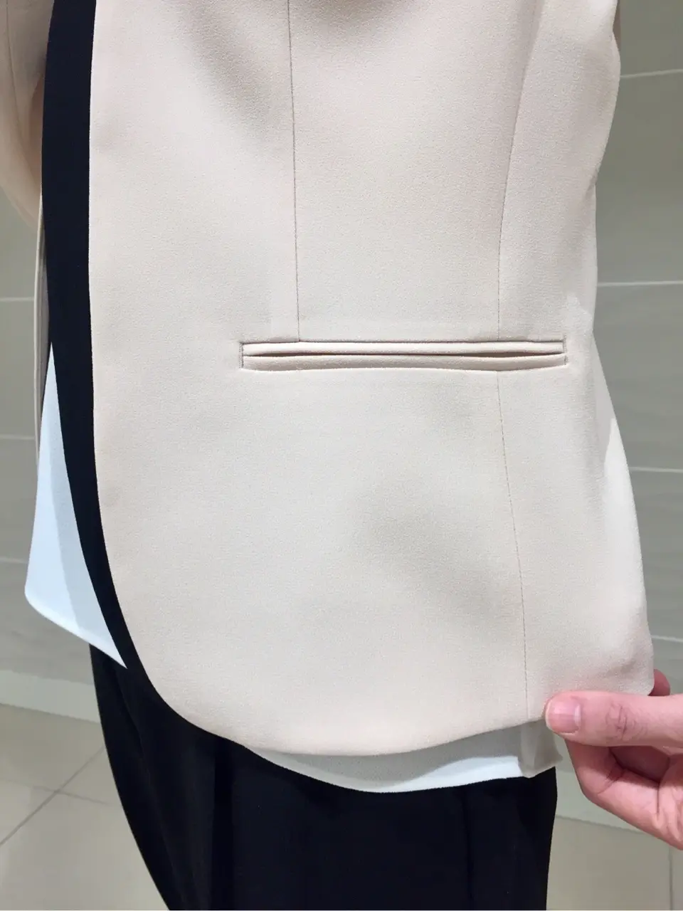 BEIGE， スタッフ コーディネート画像