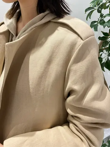 BEIGE， R.A コーディネート画像