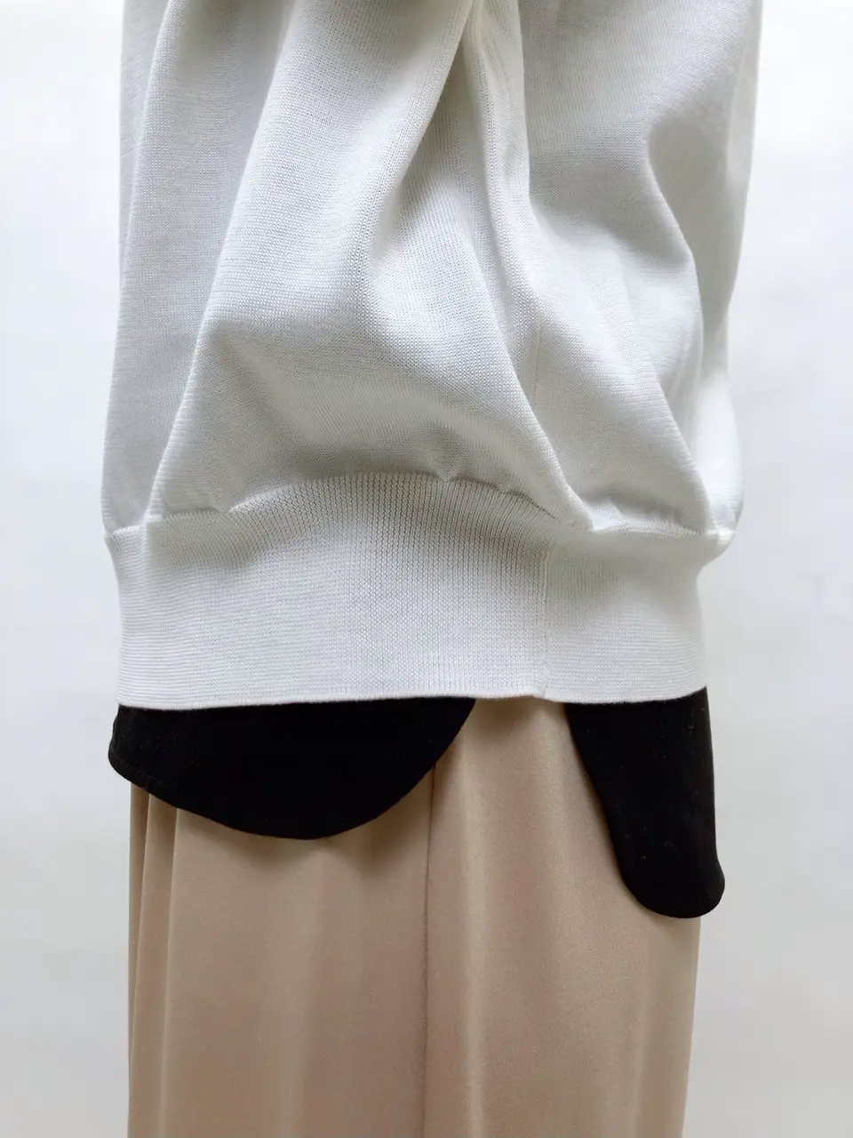 BEIGE， 宮坂 コーディネート画像