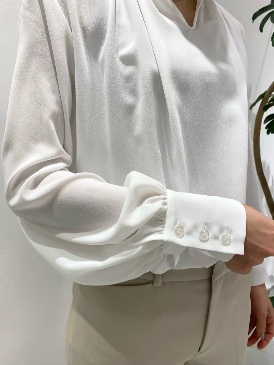 BEIGE， R.A コーディネート画像