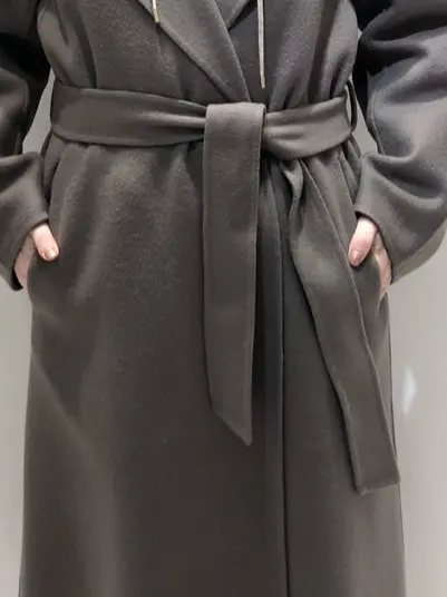 BEIGE， 藤木 コーディネート画像