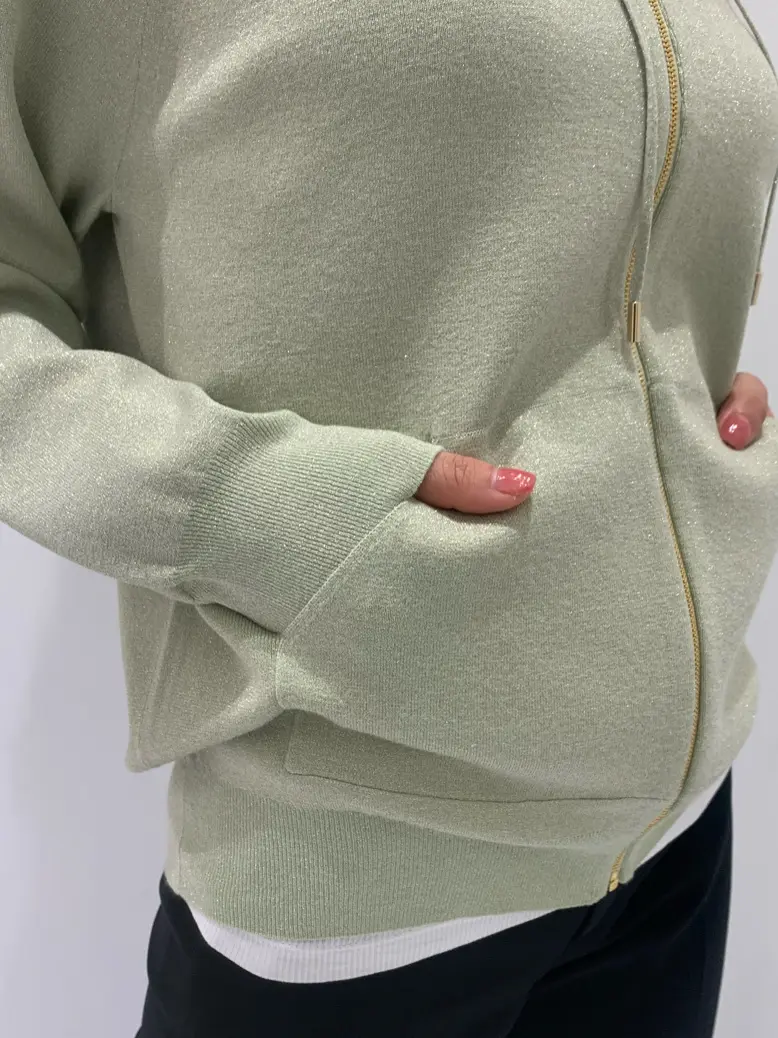 BEIGE， アライ コーディネート画像