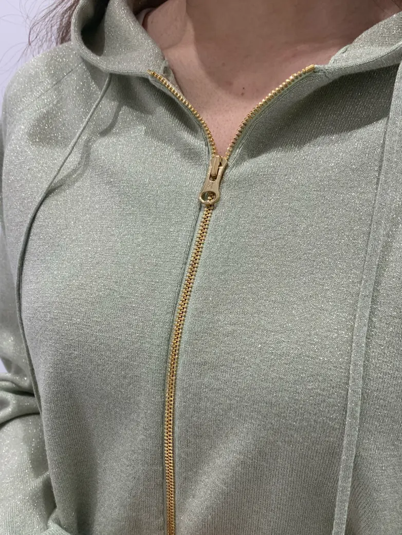 BEIGE， アライ コーディネート画像