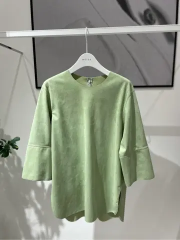 BEIGE， 小泉 コーディネート画像