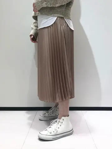 BEIGE， 藤木 コーディネート画像