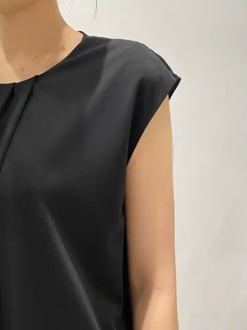 BEIGE， R.A コーディネート画像