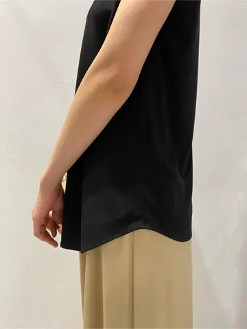 BEIGE， R.A コーディネート画像