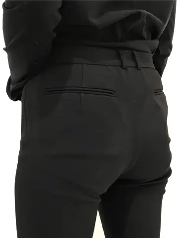 BEIGE， スタッフM コーディネート画像