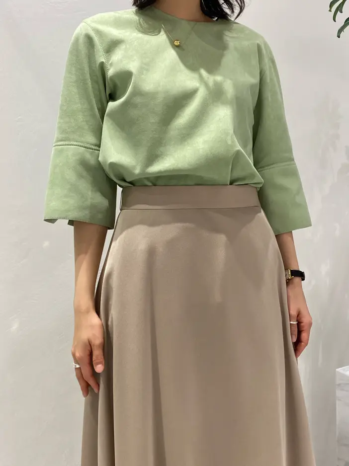 BEIGE， R.A コーディネート画像