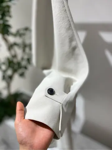 BEIGE， R.A コーディネート画像